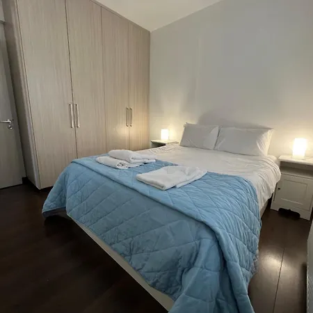 Majestic Boutique Apartment/2br * ニコシア