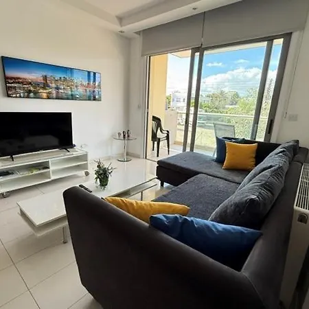 Majestic Boutique Apartment/2br *