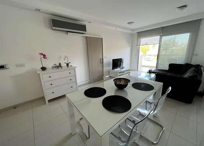 Majestic Boutique Apartment/2br * Nikósie